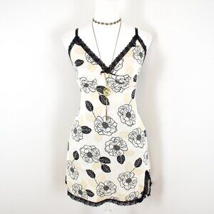 00s Y2K White Black Cream Floral Lace Flowy Babydoll Cami Slip Top Size Large